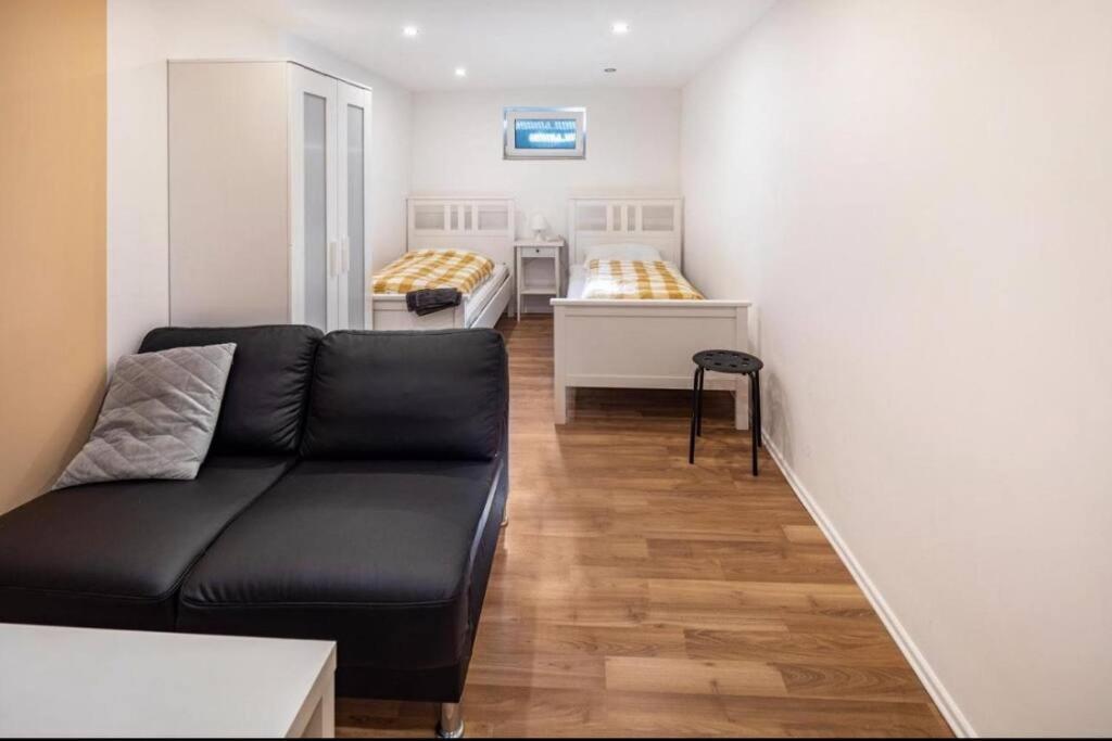 Cityloft Kassel 1 - Zentrale Unterkunft Fuer Gruppen Bis 7 Personen - Parkplatz - Netflix エクステリア 写真